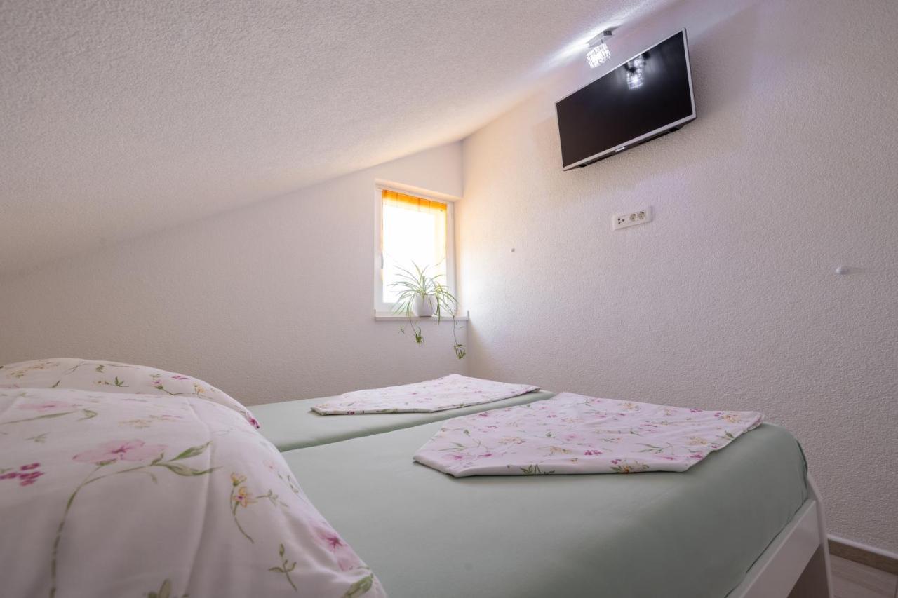 Apartmani Soldan Makarska Esterno foto