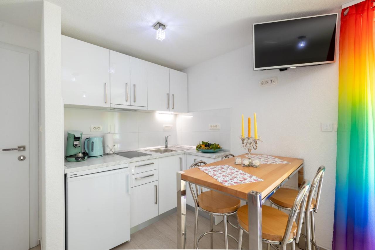 Apartmani Soldan Makarska Esterno foto