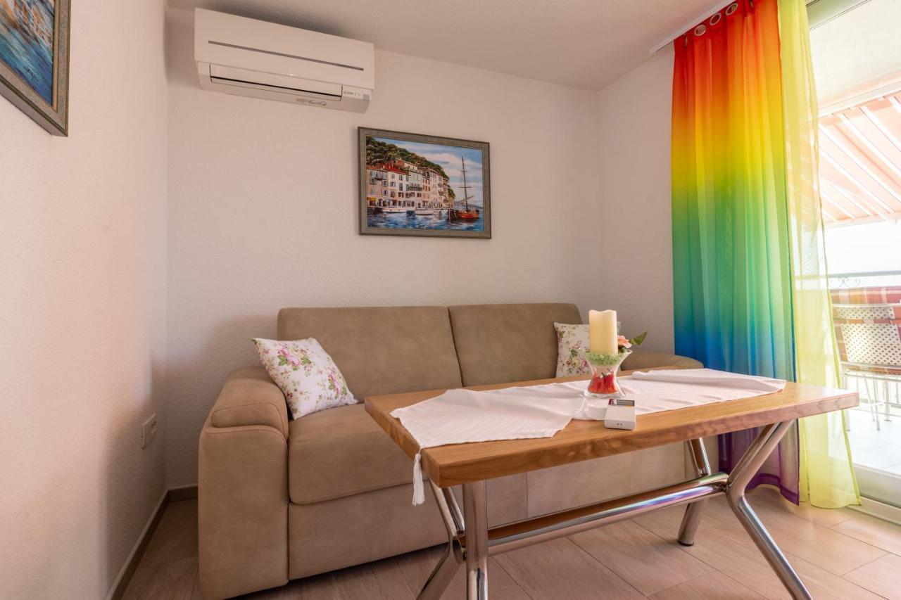 Apartmani Soldan Makarska Esterno foto
