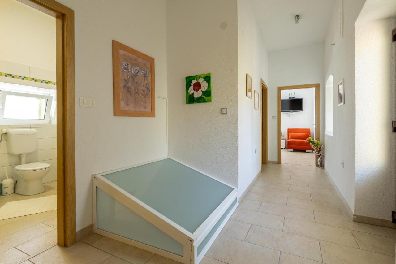 Apartmani Soldan Makarska Esterno foto