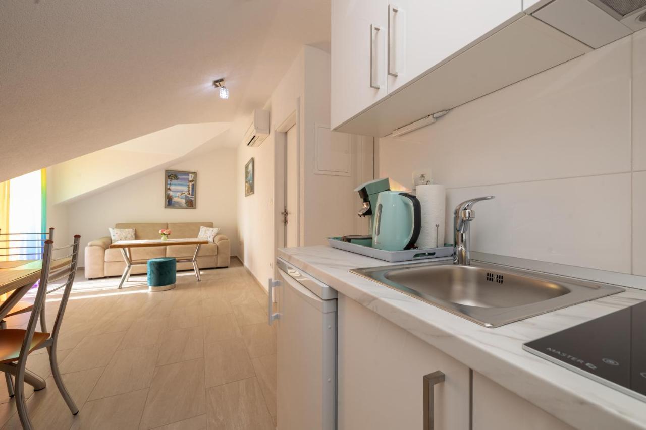 Apartmani Soldan Makarska Esterno foto